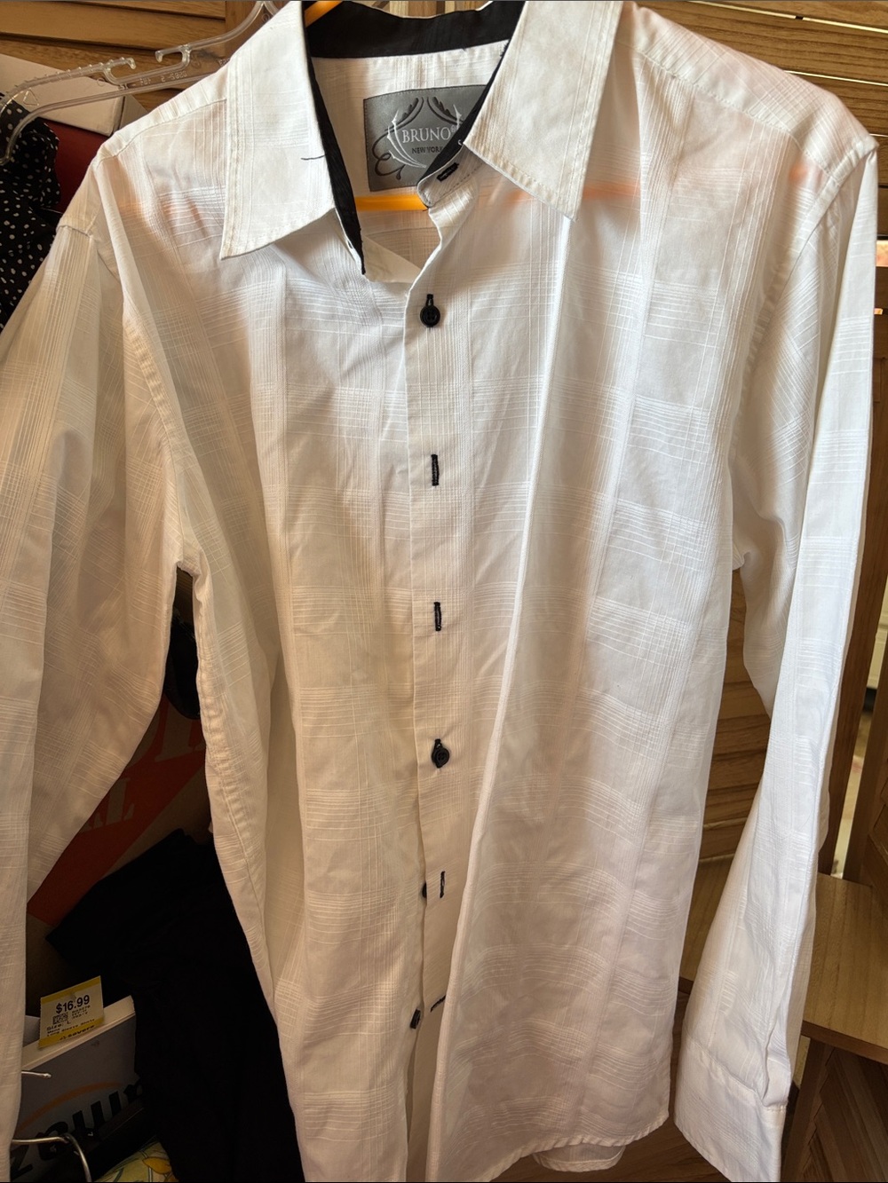 Bruno White Long-Sleeve Textured Dress Shirt Large